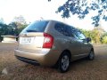 Kia Carens 2008 CRDI MT Beige For Sale -5