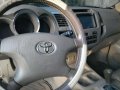 Toyota Fortuner G 2007 Diesel Silver For Sale -3