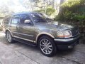 2002 Ford Expedition XLT The Best Expedition in Town-1