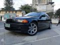 BMW 325i AT 2001 Black Well Maintained For Sale -2