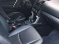 2015 Subaru Forester PREMIUM Leather Seats Top of the Line-2