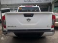 2018 Nissan 4x2 Navara Cal el at 109 dp all in brandnew-6