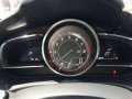 2016 Mazda 3 hatchback skyactiv 2.0 AT not bmw miata civic rs yaris-4