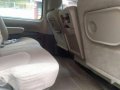 Well-kept Hyundai Starex GOLD 2005 for sale-3