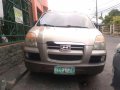 Well-kept Hyundai Starex GOLD 2005 for sale-9