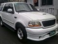1999 Ford Expedition alt Fortuner Cx7 Montero Cx5 Captiva Suburban-0
