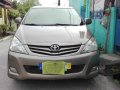 Toyota Innova 2010 for sale-0