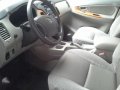 2010 Innova G Gas Automatic FOR SALE-8