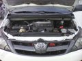 Toyota Innova J Diesel 2005 White For Sale -6