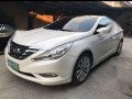 2011 Hyundai Sonata premium 2.4 automatic-1