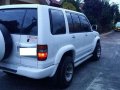 Isuzu Trooper-3