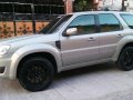 2008 Ford Escape XLS 4x2 Automatic Super Fresh-2