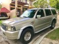 FORD EVEREST 2005 not starex hiace adventure Montero Fortuner innova-3