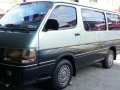 Toyota Hiace 2000 for sale-1
