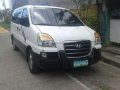 Well-kept Hyundai Grand Starex 2005 for sale-0