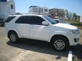 2014 Toyota Fortuner V Diesel AT Not 2012 2013 2015-3