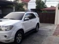 2005 Toyota Fortuner V 4x4 FOR SALE-1