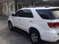 2005 Toyota Fortuner V 4x4 FOR SALE-3