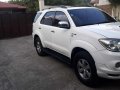 2005 Toyota Fortuner V 4x4 FOR SALE-2