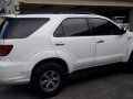 2005 Toyota Fortuner V 4x4 FOR SALE-4