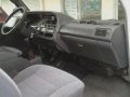 Toyota Grandia 3.0 2000mdl-8