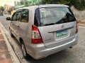 Toyota Innova J gas manual. FRESH-2