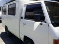2009 Mitsubishi L300 fb de luxe-3