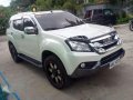 Isuzu MuX 2015 for sale-2