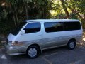 2001 Toyota Hiace Super Grandia-0