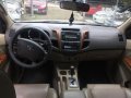 Well-maintained Toyota Fortuner 2010 G for sale-6