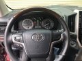 Well-maintained Toyota Land Cruiser 2018 for sale-3
