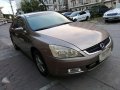 Well-maintained Honda Accord 2004 for sale-1