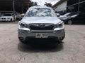 2015 Subaru forester 20i awd automatic Toyota rav 4 crv-5