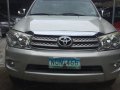 Well-maintained Toyota Fortuner 2010 G for sale-0