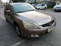 Well-maintained Honda Accord 2004 for sale-9