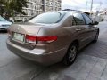 Well-maintained Honda Accord 2004 for sale-7