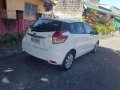Good as new Toyota Yaris AT E 2015 for sale-4