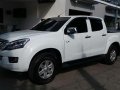 2016 Isuzu Dmax Ls 4x2 automatic.-1