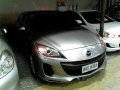 Well-maintained Mazda 3 2013 for sale-0