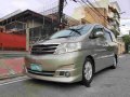 Well-maintained Toyota Alphard 2002 for sale-2