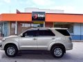 2014 Toyota Fortuner G 4x2 MT Super Fresh 898t Nego Vs Montero 2015-6