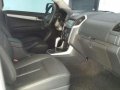 2016 Isuzu Dmax Ls 4x2 automatic.-8