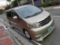 Well-maintained Toyota Alphard 2002 for sale-0