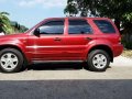  Ford Escape 4X4 Well Maintained For Sale -1