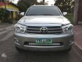 2011 Toyota Fortuner G AT Silver SUV For Sale -5