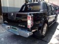 2009 Nissan Navara LE 4x4 manual top of the line-2