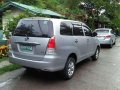 2010 Toyota Innova E DIESEL manual-1