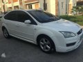 Ford Focus 2006 Hatchback Top of the line-2