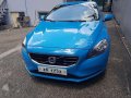 Volvo V40 T4 2016 with less than 5000 km mileage-3