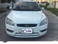 Ford Focus 2006 Hatchback Top of the line-1